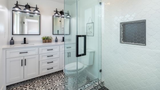 How to Design a Senior-Friendly Bathroom