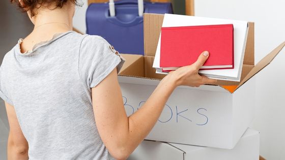 Simple Ways to Pack Books That Will Make It Easy to Unpack Them